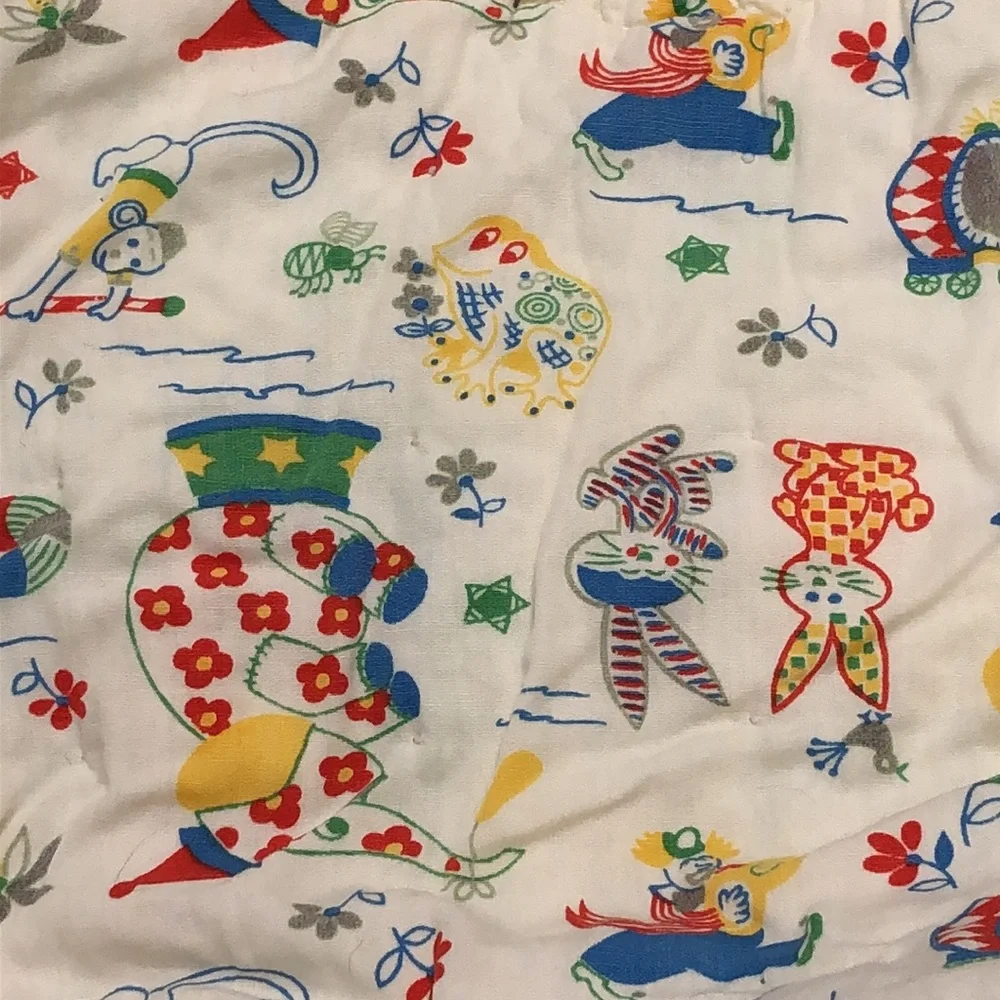 VINTAGE BABY QUILT